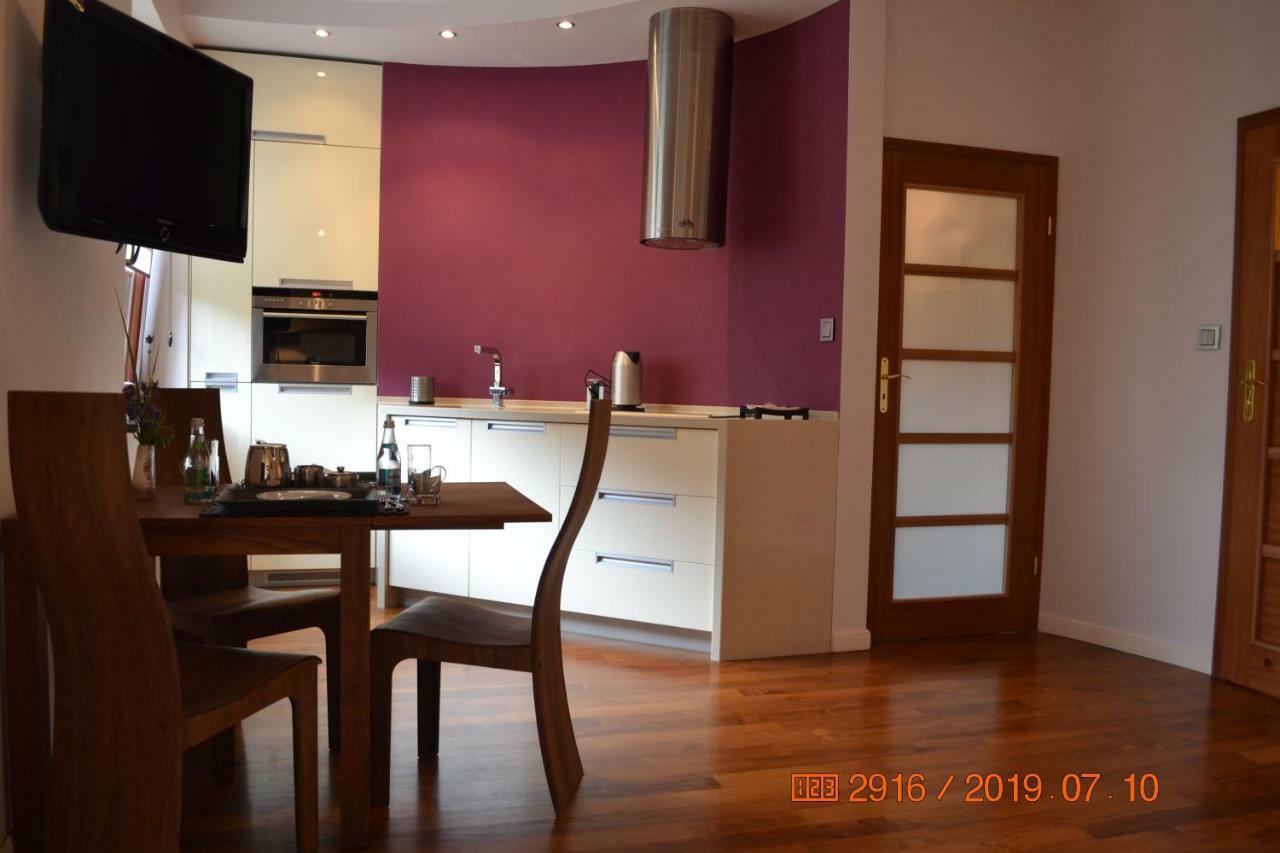 Appartement Apartament Parkowa Polana Z Ogrodem à Polanica-Zdrój Extérieur photo