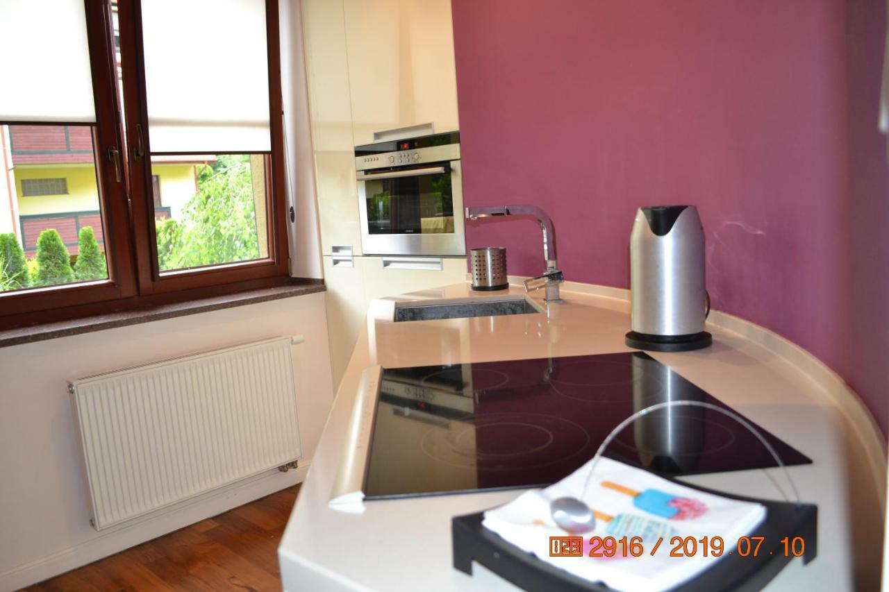 Appartement Apartament Parkowa Polana Z Ogrodem à Polanica-Zdrój Extérieur photo