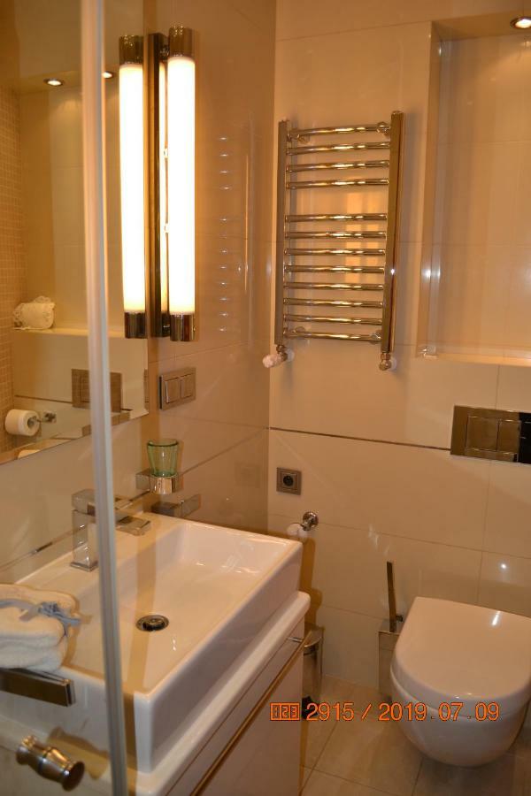 Appartement Apartament Parkowa Polana Z Ogrodem à Polanica-Zdrój Extérieur photo