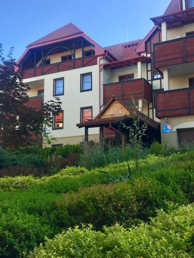 Appartement Apartament Parkowa Polana Z Ogrodem à Polanica-Zdrój Extérieur photo