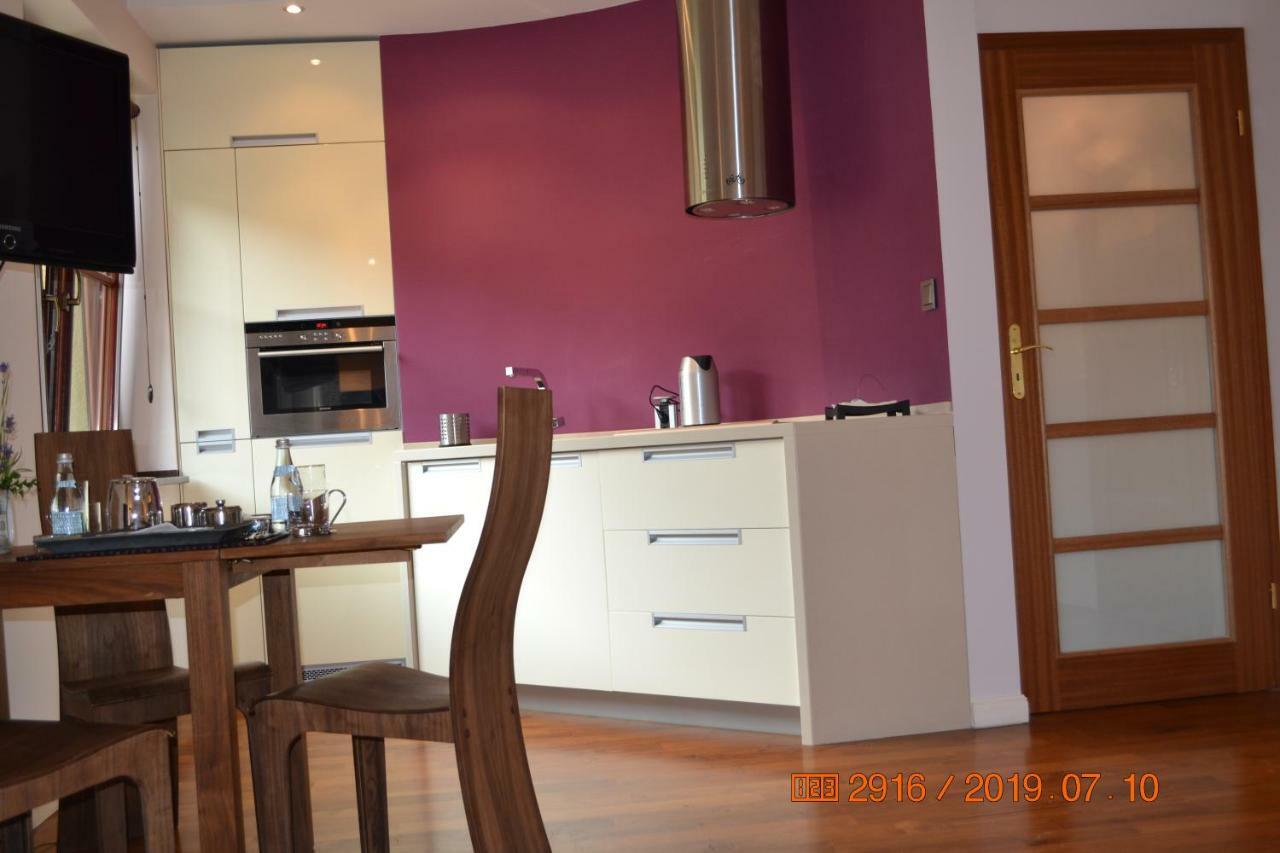 Appartement Apartament Parkowa Polana Z Ogrodem à Polanica-Zdrój Extérieur photo